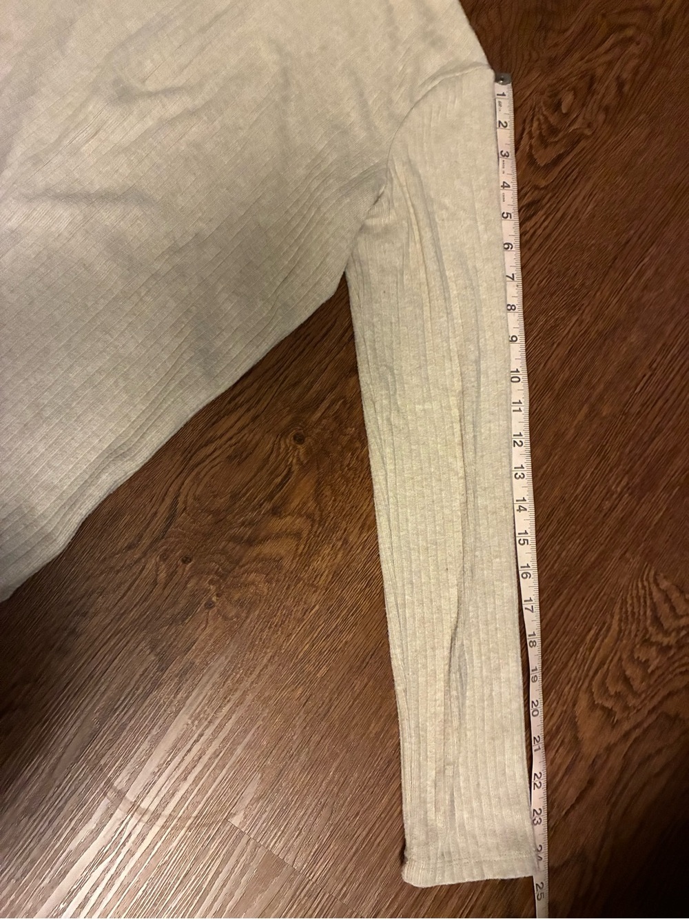 Vince Ribbed Half Zip Turtleneck in Heather Dark Ivory - Size M - Picture 14 of 14